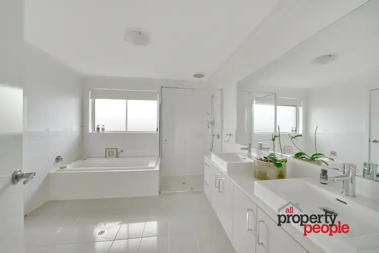 Seventh view of Homely semi-detached listing, 9 Highland Close, Macquarie Links NSW 2565