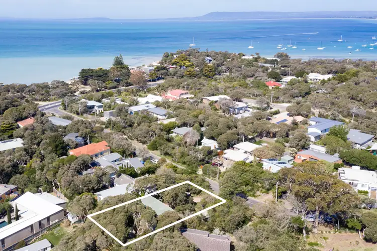 Second view of Homely house listing, 10 Lister Avenue, Sorrento VIC 3943