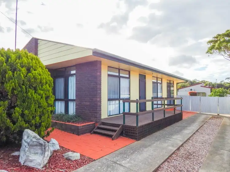8 Gulf Avenue, Port Lincoln SA 5606