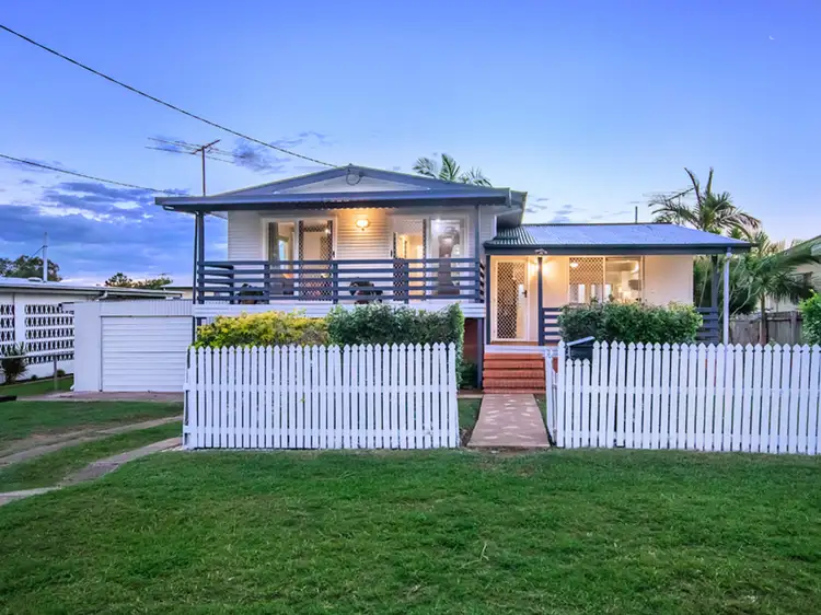 11 Cross Street, Raceview QLD 4305