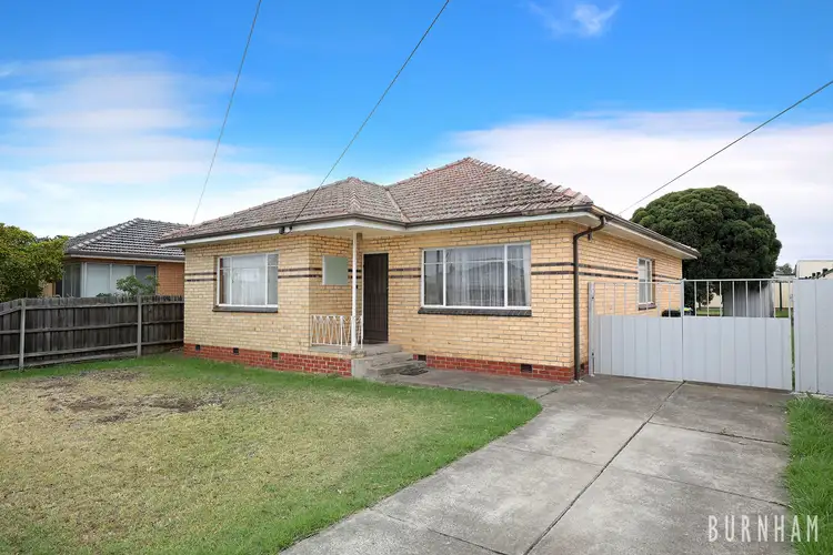 64 Dunkeld Avenue, Sunshine North VIC 3020