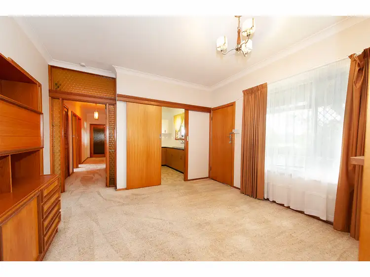Seventh view of Homely house listing, 304 Desmond Street, Lavington NSW 2641