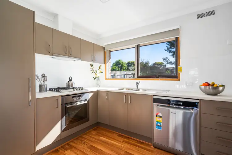 Third view of Homely house listing, 15 Gayview Drive, Wodonga VIC 3690