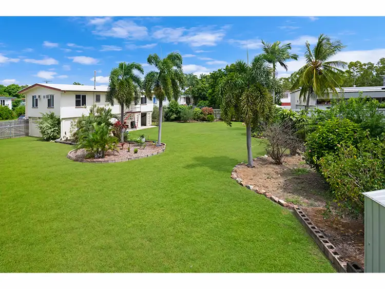 33 Undara Avenue, Cranbrook QLD 4814