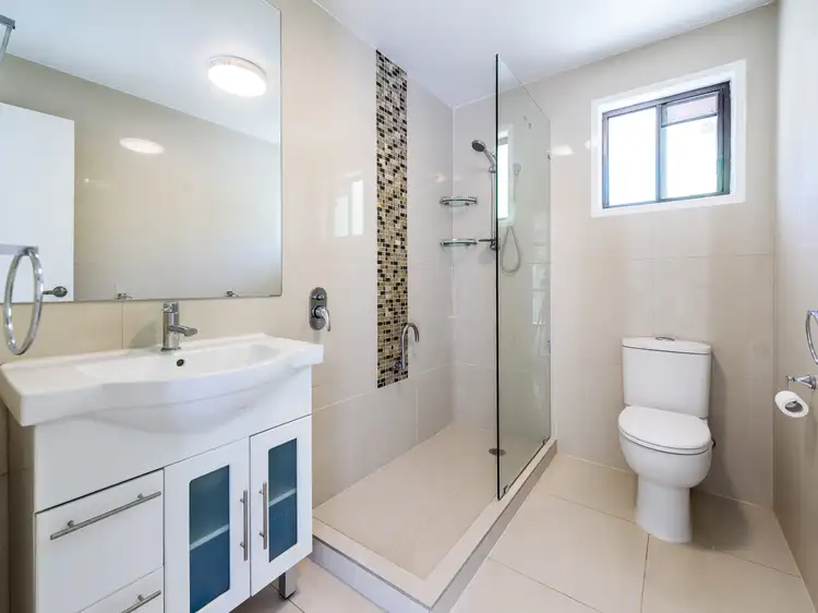 Fourth view of Homely semi-detached listing, 1/5 Napper Road, Arundel QLD 4214