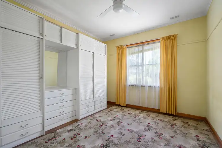 Fifth view of Homely house listing, 4 Lawry Street, Wodonga VIC 3690