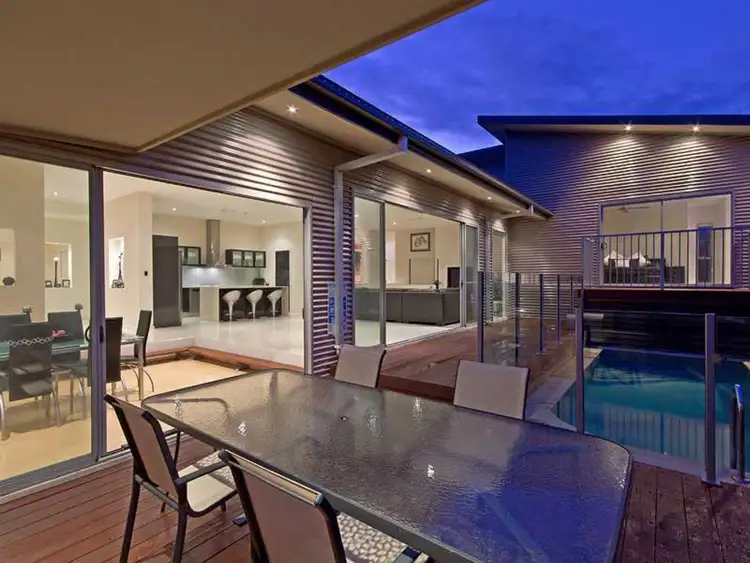 18 Molonglo Close, Reedy Creek QLD 4227