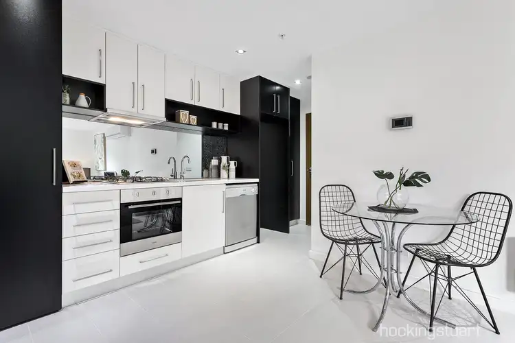Fourth view of Homely apartment listing, 18/174 Riversdale Road, Hawthorn VIC 3122