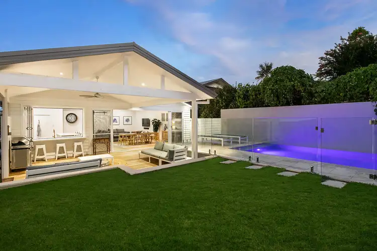 334 The Round Drive, Avoca Beach NSW 2251