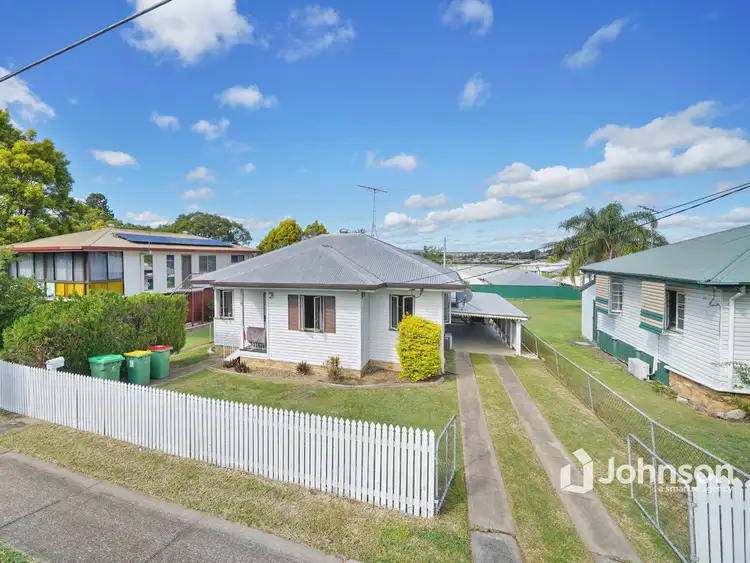 115 Blackstone Road, Silkstone QLD 4304