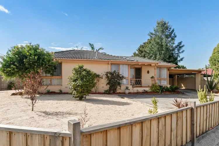 5 Benelong Crescent, Seaford VIC 3198