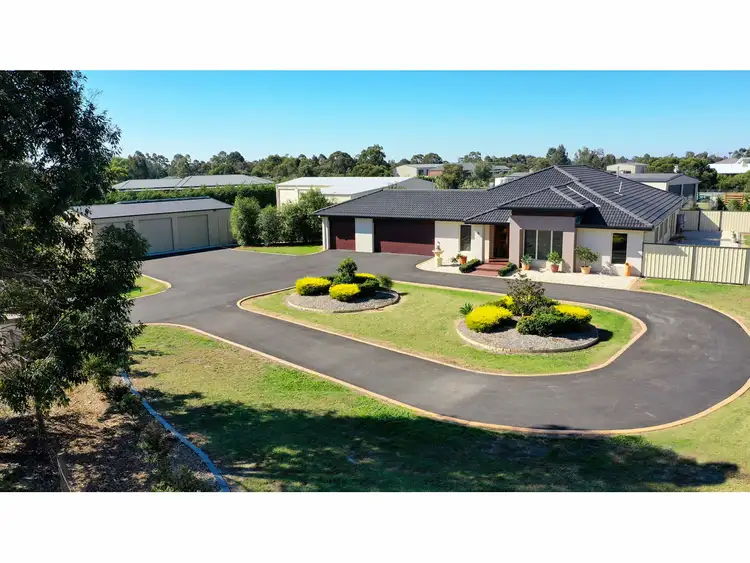 Main view of Homely house listing, 4 Jess Court, Wurruk VIC 3850