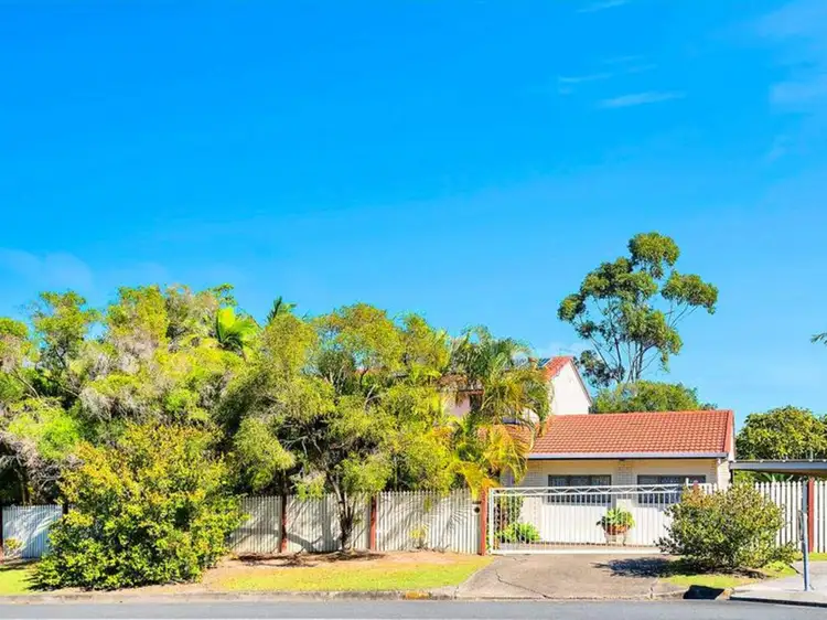 64 Yangoora Crescent, Ashmore QLD 4214