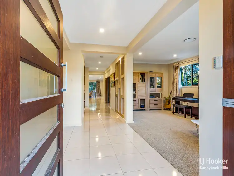 Fifth view of Homely house listing, 1 Aster Place, Calamvale QLD 4116