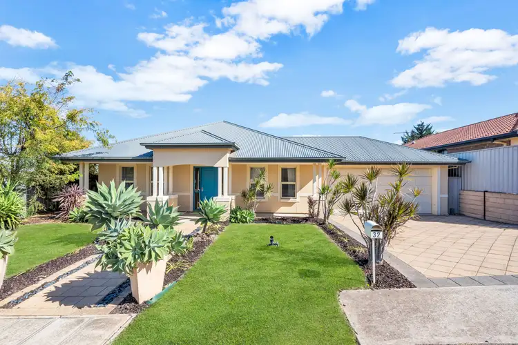 32 Spy Glass Hill Circuit, Seaford Rise SA 5169