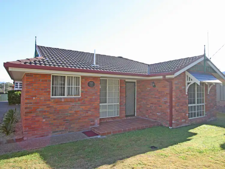 112 Mathieson Street