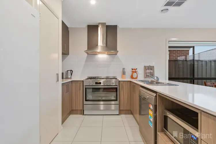 Fourth view of Homely house listing, 27 Pinnacle Drive, Pakenham VIC 3810