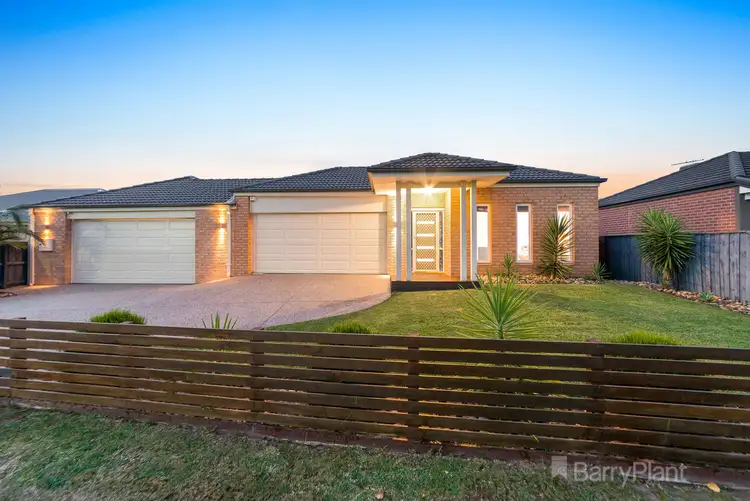 7 Carrington Drive, Pakenham VIC 3810