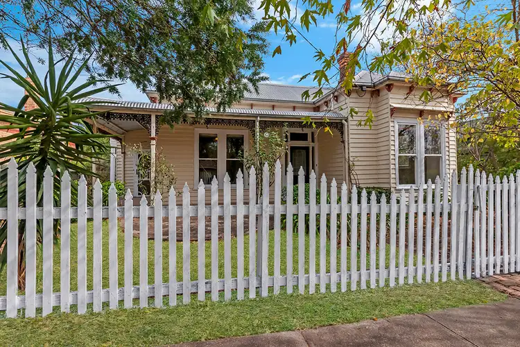 45 McIntyre Street, Hamilton VIC 3300