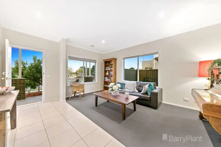 Second view of Homely house listing, 6 Heron Close, Pakenham VIC 3810