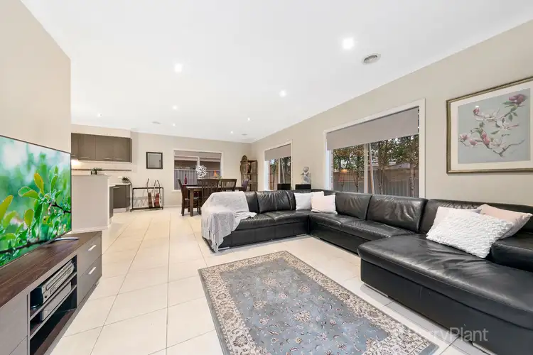 Sixth view of Homely house listing, 6 Heron Close, Pakenham VIC 3810