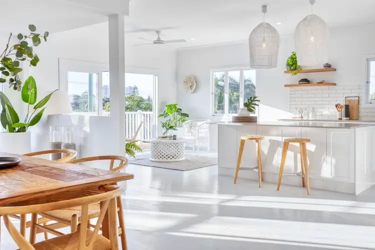 6 Wilson Street, Labrador QLD 4215