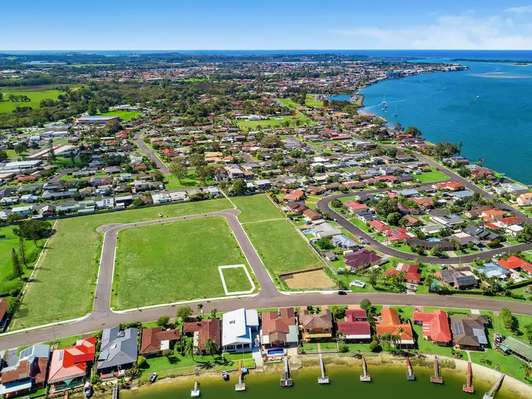 17 Quays Drive, West Ballina NSW 2478