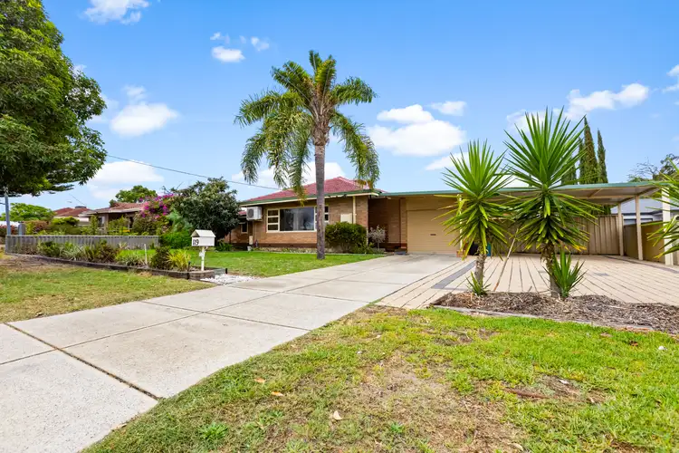 119 Mills Street, Queens Park WA 6107