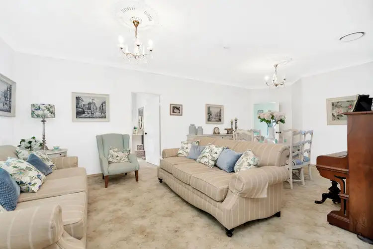 Fifth view of Homely house listing, 2 Yarraowee Drive, Nerang QLD 4211