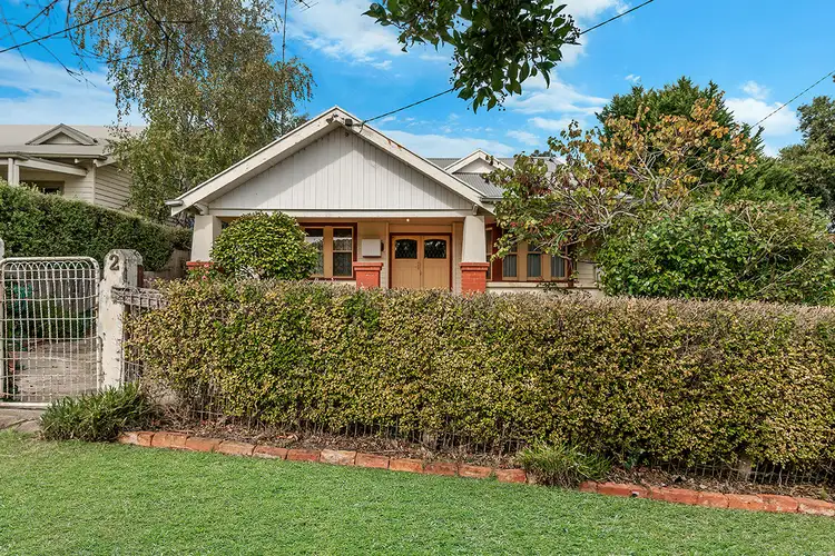 2 Skene Street, Hamilton VIC 3300
