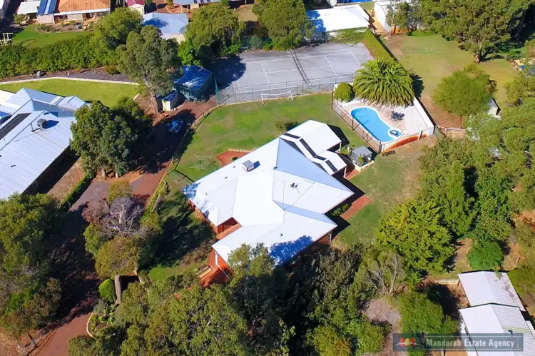 7 Barrow Rise, Greenfields WA 6210