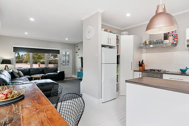 Fifth view of Homely house listing, 17 Kent Road, Hamilton VIC 3300