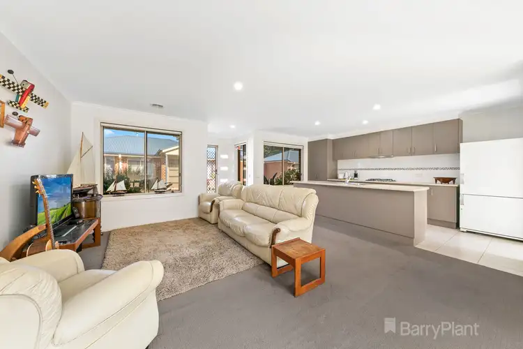 Third view of Homely unit listing, 5/31-33 Rogers Street, Pakenham VIC 3810
