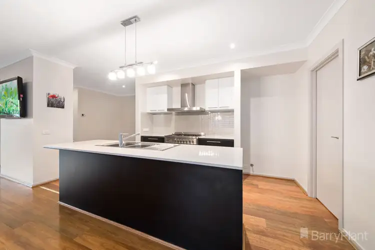 Fifth view of Homely house listing, 11 Rosella Avenue, Pakenham VIC 3810