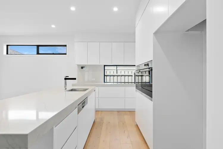 Second view of Homely house listing, 10 Pitt Street, Mornington VIC 3931