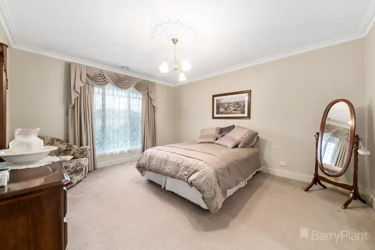 Sixth view of Homely house listing, 8 Mountain Vista Court, Drouin VIC 3818