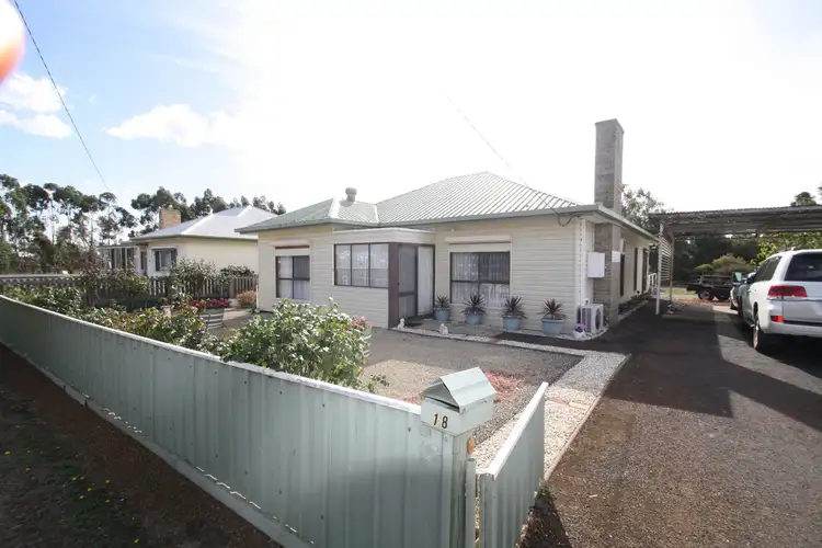Second view of Homely house listing, 18 Church Street, Coleraine VIC 3315