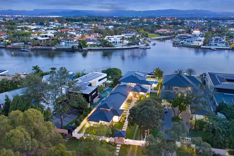 319 Monaco Street, Broadbeach Waters QLD 4218