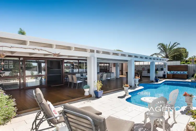 Fourth view of Homely house listing, 8 Bracadale Avenue, Duncraig WA 6023