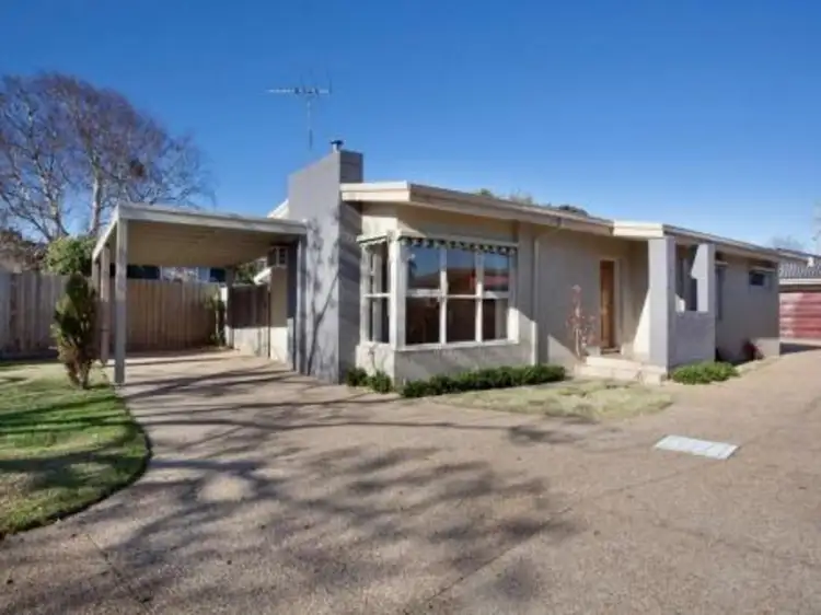 34 Warranilla Avenue, Rosebud VIC 3939