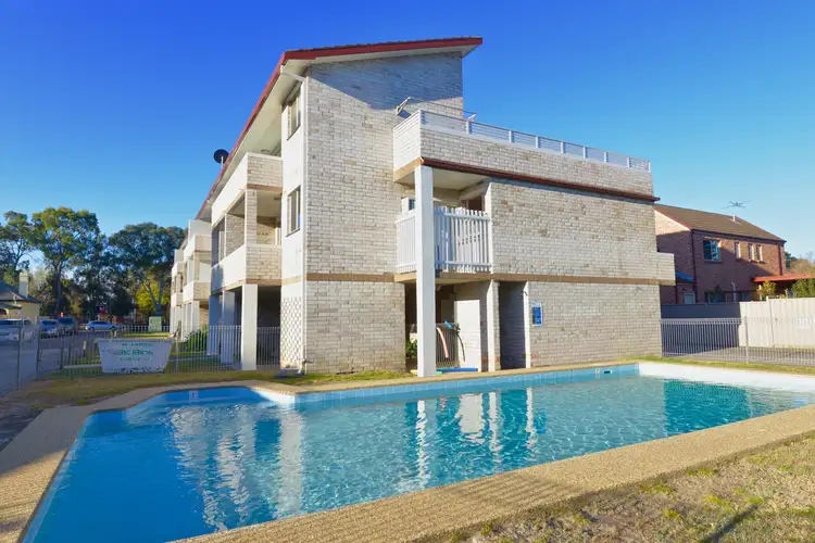 8/102 Windsor Street, Richmond NSW 2753