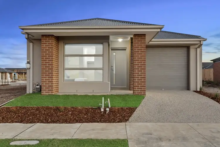 12 Trent Crescent, Charlemont VIC 3217