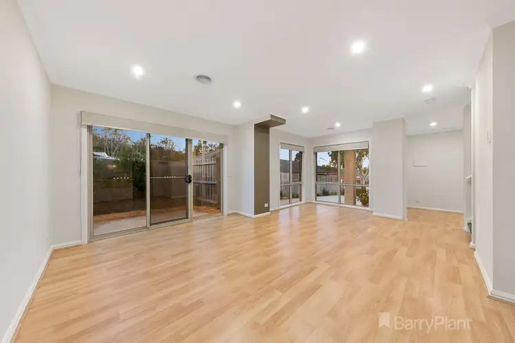 Second view of Homely unit listing, 2/25 Donday Court, Pakenham VIC 3810