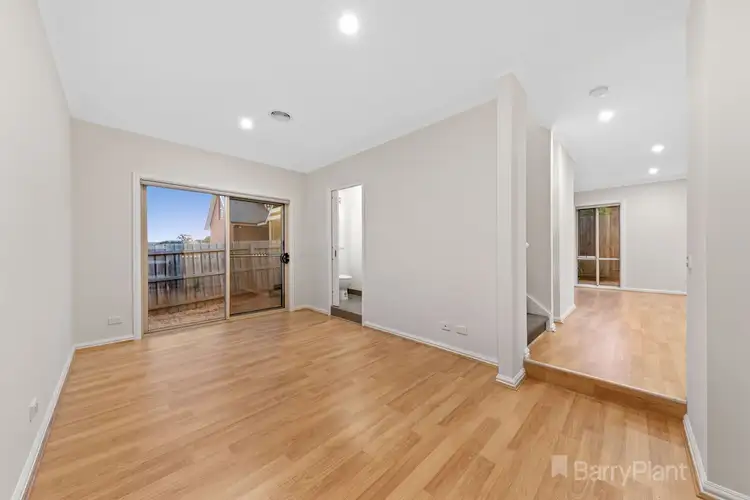 Third view of Homely unit listing, 2/25 Donday Court, Pakenham VIC 3810