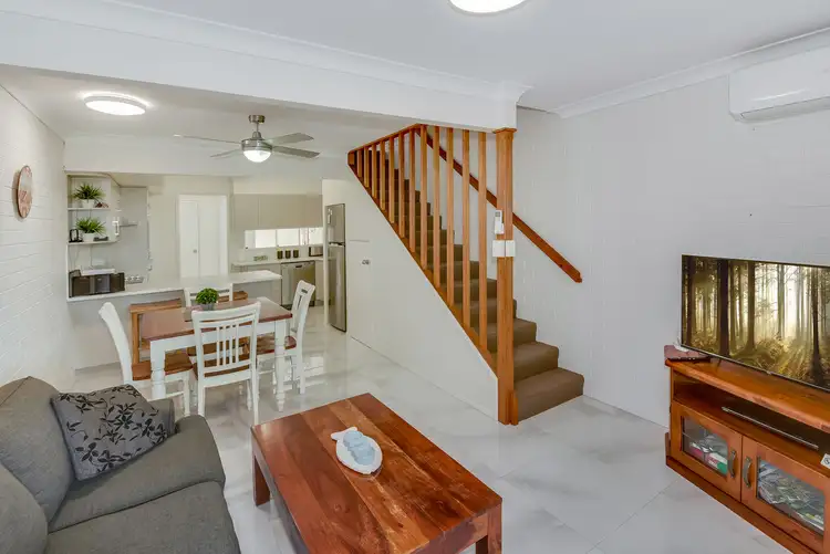 8/29 Browning Boulevard, Battery Hill QLD 4551