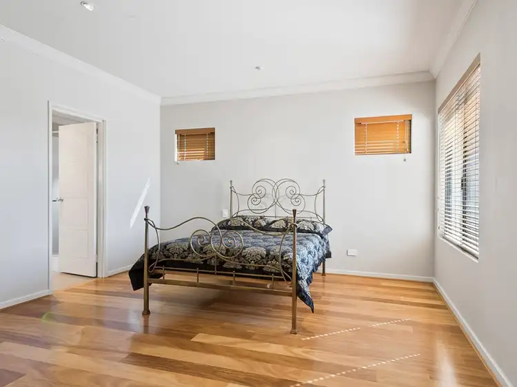 Seventh view of Homely house listing, 10 Como Way, Stirling WA 6021