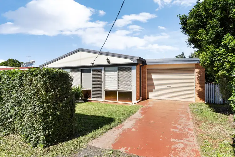 260A North Street, Rockville QLD 4350