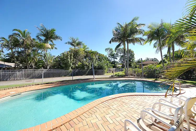 4/12 Landau Court, Miami QLD 4220