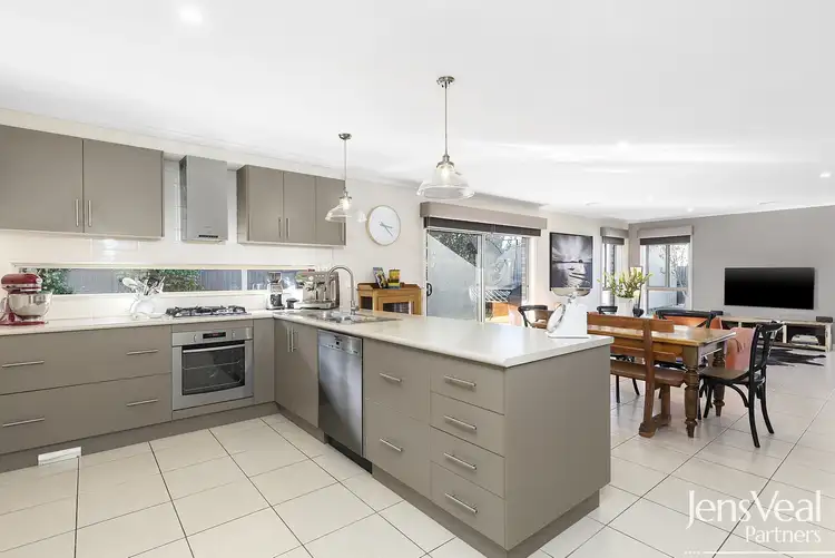 Fifth view of Homely house listing, 10 Copeworth Crt, Alfredton VIC 3350