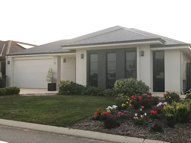 9 Epica Street, Banksia Grove WA 6031